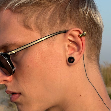 Ear cuff Twist