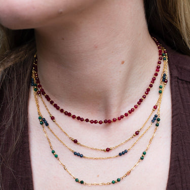 náhrdelník z rubínu, rubínový náhrdelník, šperk s rubínem, rubín náhrdelník, dámský náhrdelník s rubínem
rubínový šperk, náhrdelník z drahého kamene, šperk s významem,
rubín – kámen lásky, ideální dárek pro milovanou ženu, výjimečný dárek z lásky, elegantní šperk s příběhem, narozeninový dárek s rubínem, ruční výroba šperku s drahokamem, náhrdelník s přírodním rubínem, luxusní náhrdelník rubín