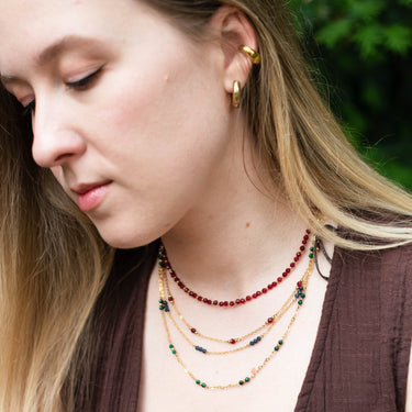 náhrdelník z rubínu, rubínový náhrdelník, šperk s rubínem, rubín náhrdelník, dámský náhrdelník s rubínem
rubínový šperk, náhrdelník z drahého kamene, šperk s významem,
rubín – kámen lásky, ideální dárek pro milovanou ženu, výjimečný dárek z lásky, elegantní šperk s příběhem, narozeninový dárek s rubínem, ruční výroba šperku s drahokamem, náhrdelník s přírodním rubínem, luxusní náhrdelník rubín