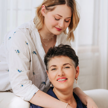 Kruhové náušnice s barokní perlou