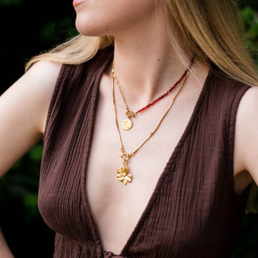 náhrdelník z rubínu, rubínový náhrdelník, šperk s rubínem, rubín náhrdelník, dámský náhrdelník s rubínem
rubínový šperk, náhrdelník z drahého kamene, šperk s významem,
rubín – kámen lásky, ideální dárek pro milovanou ženu, výjimečný dárek z lásky, elegantní šperk s příběhem, narozeninový dárek s rubínem, ruční výroba šperku s drahokamem, náhrdelník s přírodním rubínem, luxusní náhrdelník rubín