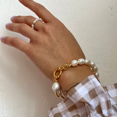 perlový náramek zlatý