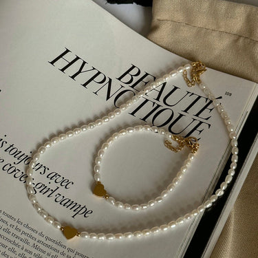 Stříbrný náramek s perlou, Náramek z mořských perel, Náramek z říčních perel, Náramek z pravých perel, Perlový náramek bižuterie, perlový náramek s karabinkou, Perlové šperky, perlový náramek, náramek bílé říční perly, perly, říční perly