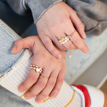 Perlový prstýnek fialový