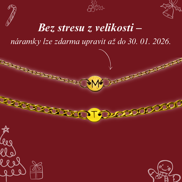 parove naramky s pismenem na prani, naramky s razenymi inicialami, vanocni limitovana edice sperku, originalni darek pro zamilovane, osobni darek k Vanocum, sperk s pribehom, naramek ktery spojuje, elegantni vanocni darek, cesky sperk s rucni razbou, darkove baleni MARYRASH