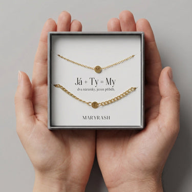 Párové náramky s ražbou písmen