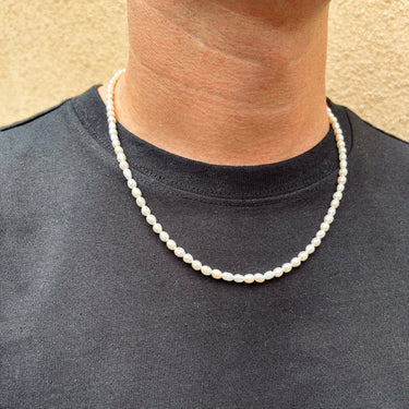 Šperky muži perla říční, Perla pro muže, Perlový náhrdelník pro může, Perlové náhrdelníky pro muže, Pánské perly na krk, Panský perlový náhrdelník, Panský pravý perlový náhrdelník, Perlový náhrdelník bižuterie, Perlový náhrdelník z mořských perel, Perlový náhrdelník choker, perlové šperky, Sladkovodní perly, Mořské perly, Pravé říční perly, Říční perly, Zlaté šperky s perlou, Sladkovodní perly, Pánské náhrdelníky, pánské šperky, pánský náhrdelník